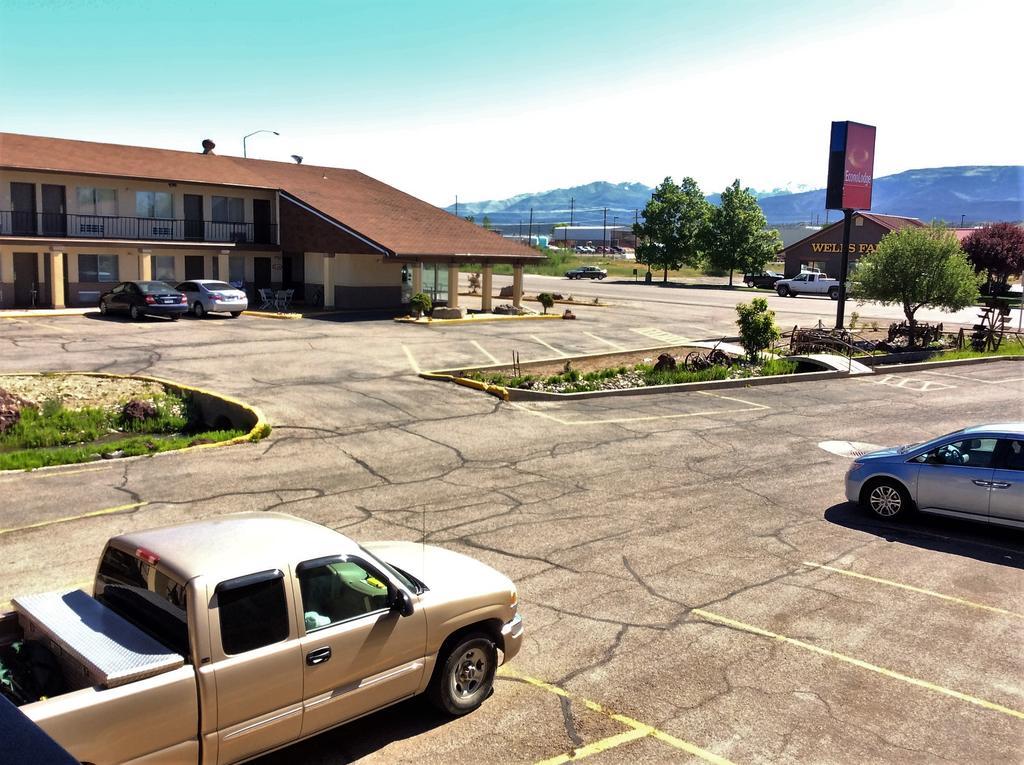 Econo Lodge Beaver Buitenkant foto