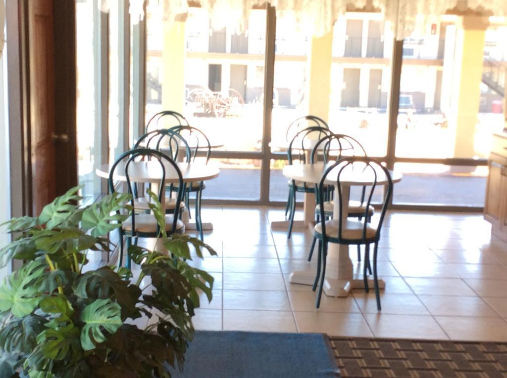 Econo Lodge Beaver Buitenkant foto