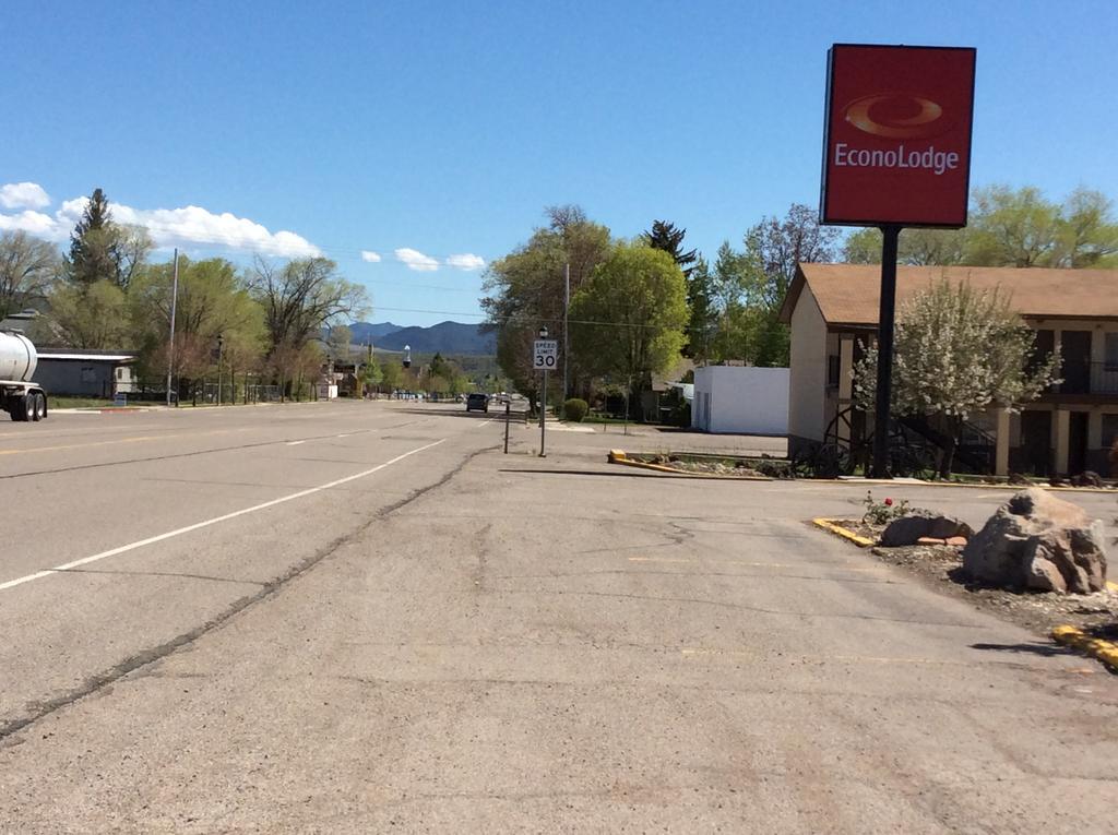 Econo Lodge Beaver Buitenkant foto