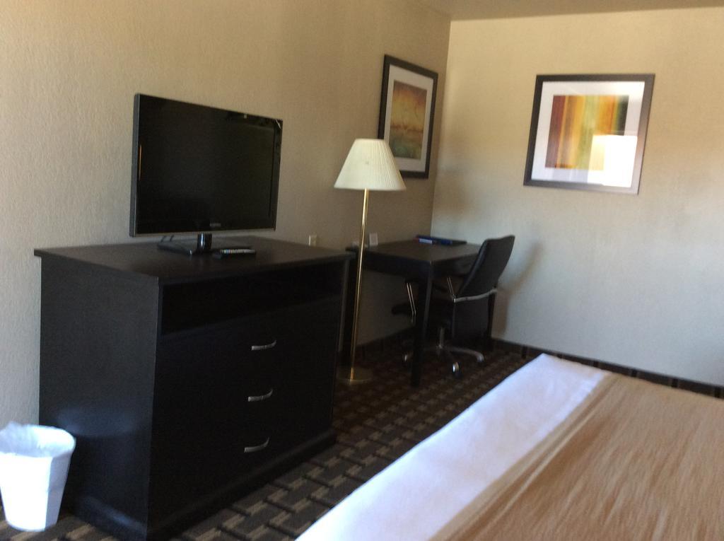 Econo Lodge Beaver Buitenkant foto