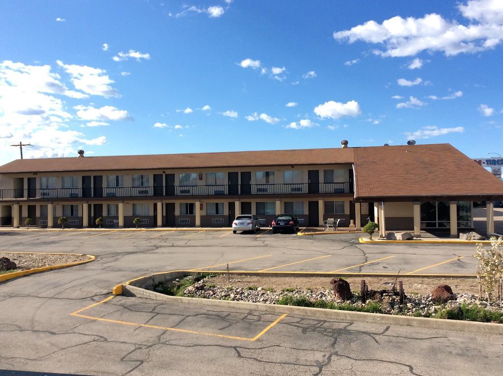 Econo Lodge Beaver Buitenkant foto